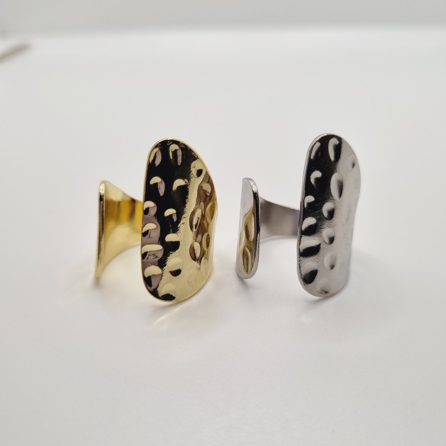 Abstract Plate Ring