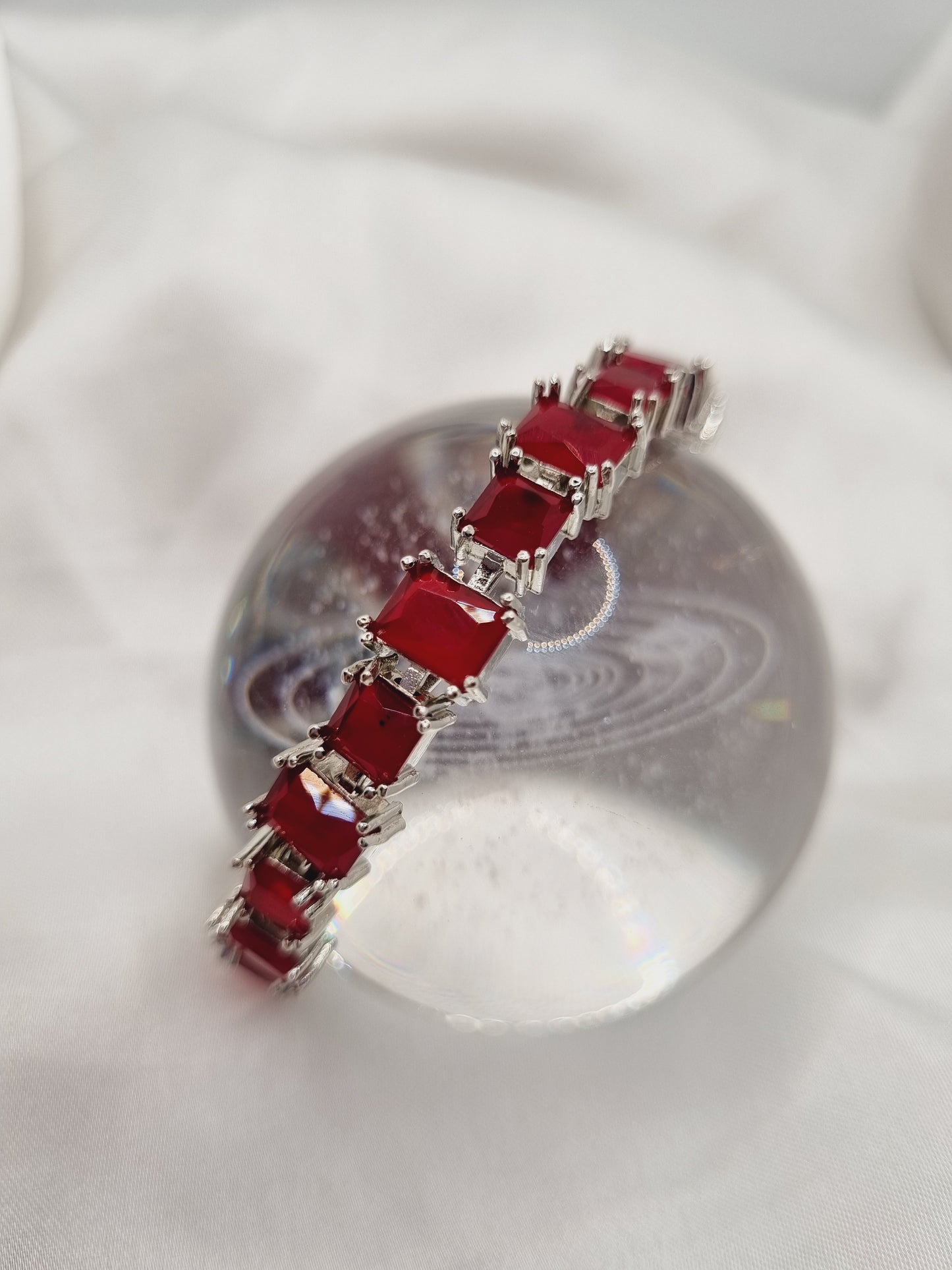 GleamClasp