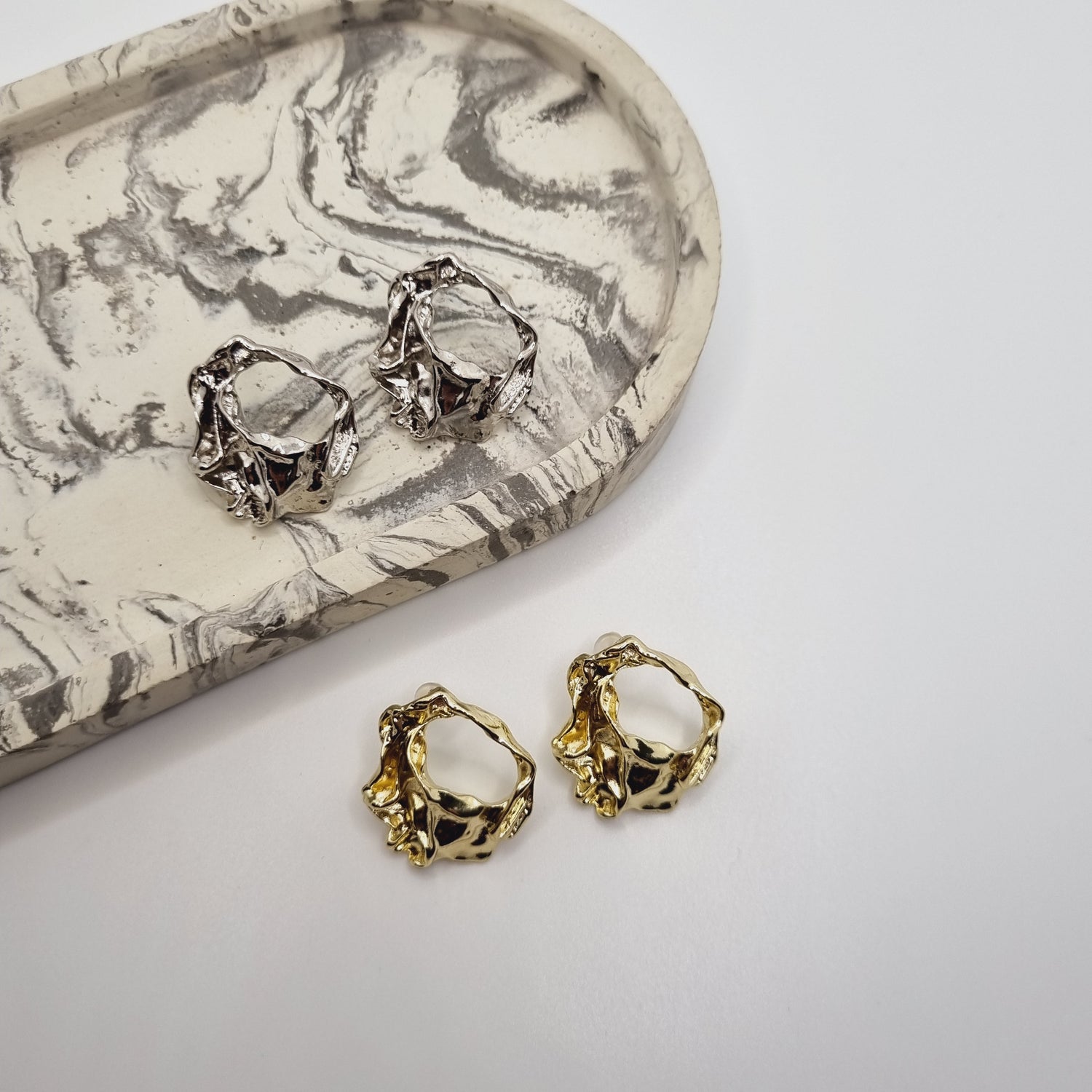 Earrings & Studs