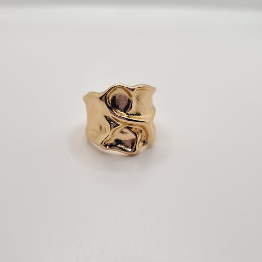 Gilded Majesty Ring