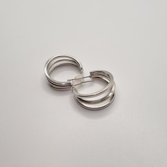 Triple Hoop