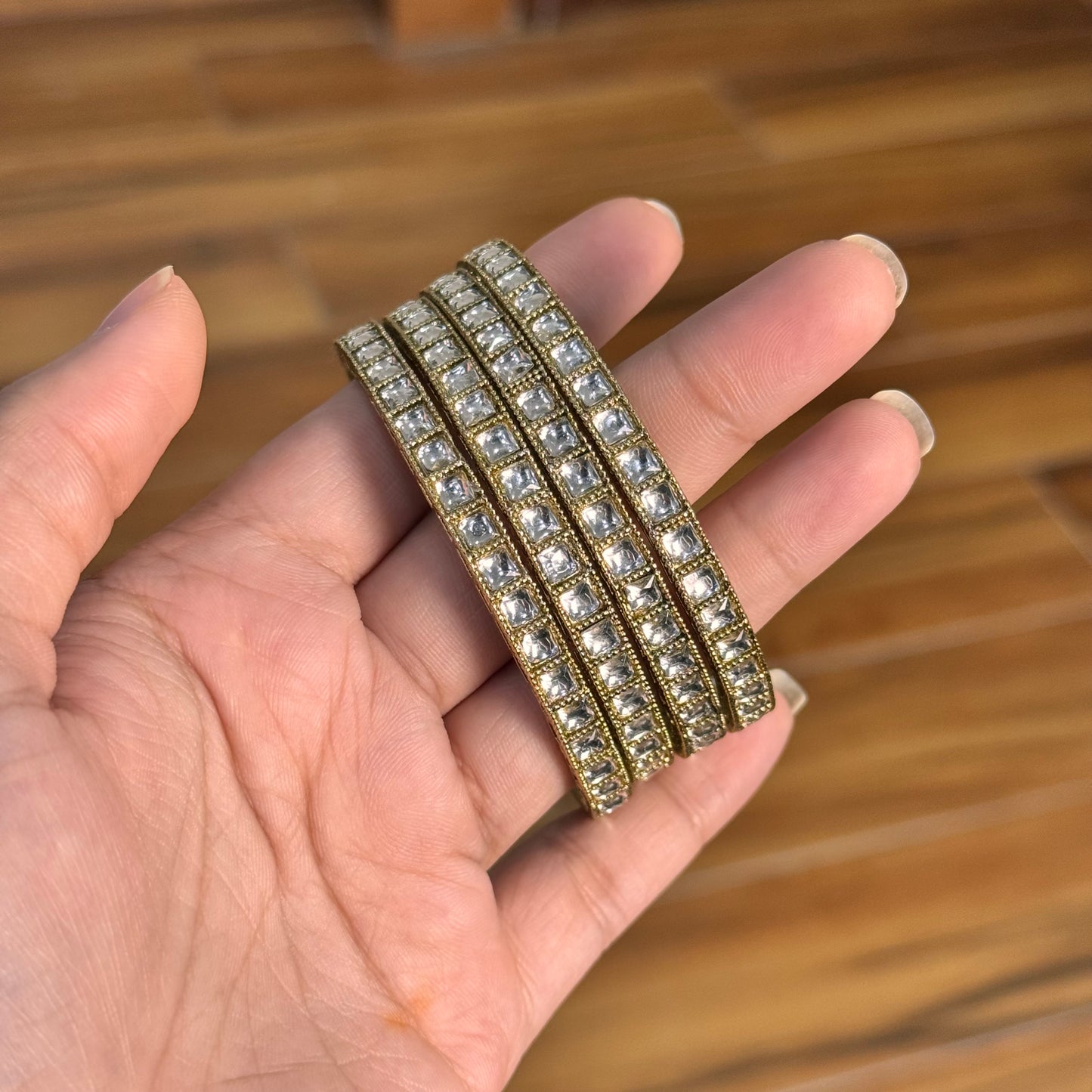 Antique Kundan Bangles
