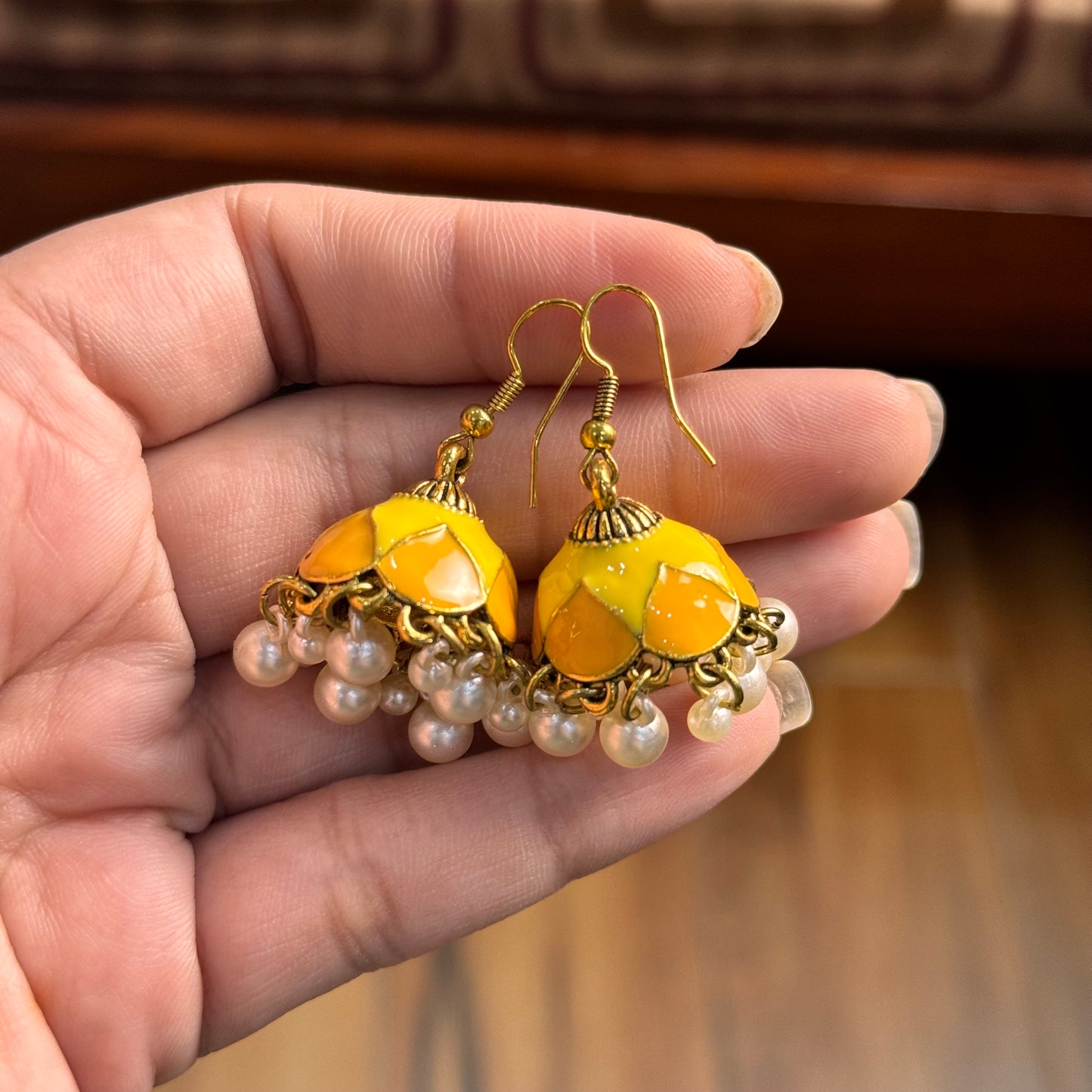 Gul Jhumkay